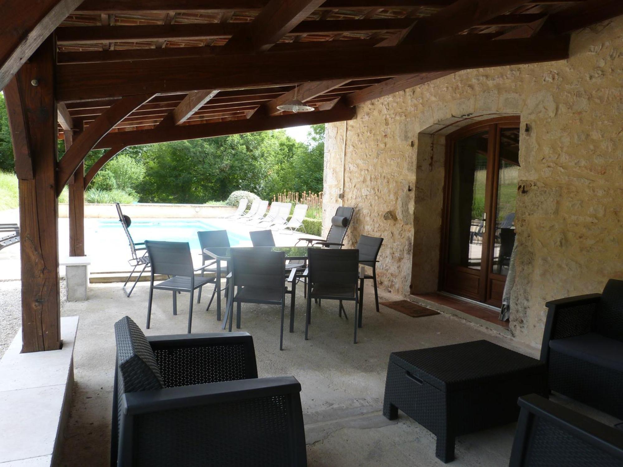 Gite Avec Piscine Proche De St Cirq Lapopie Berganty 外观 照片